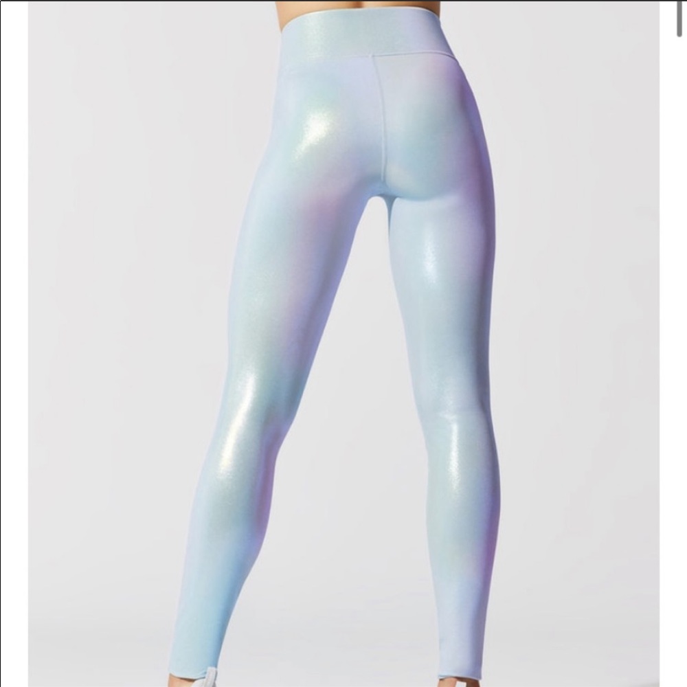 Carbon38 light blue luminous mermaid vibe leggings